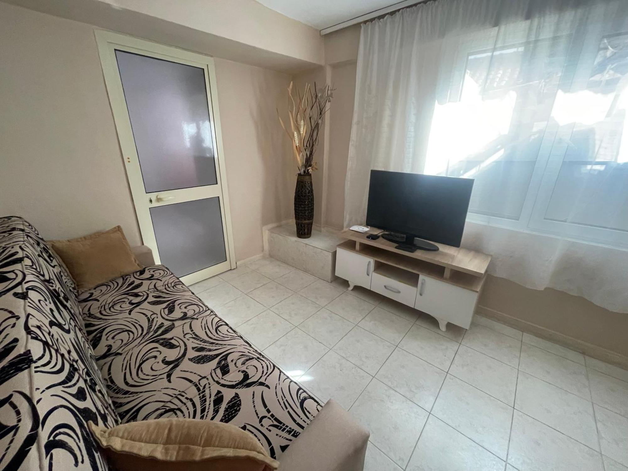 Santo Antonio Appartamento Tirana
